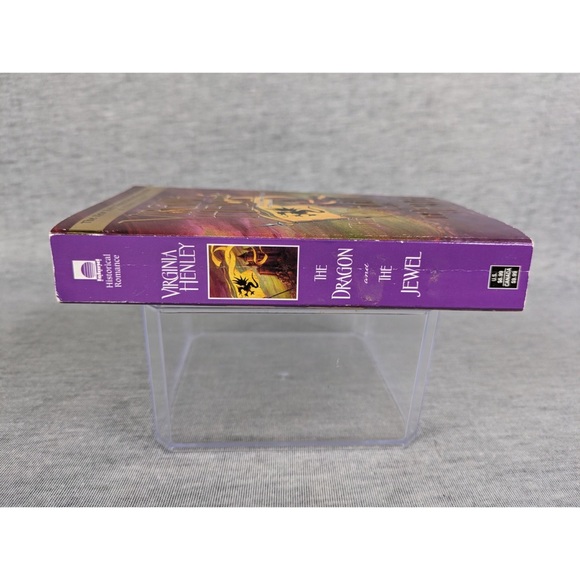 🍭 3/$10 Virginia Henley:TheDragon & TheJewel-Medieval Plantagenet #2 (Paperback) - Picture 2 of 4
